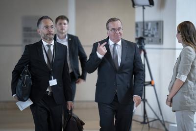 Bundestag, Pressestatement, Bundesverteidigungsminister, Boris Pistorius-stock-foto