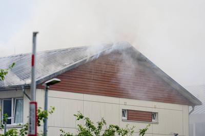 GER, Feuer/Brand in einer Fluechtlingsunterkunft in Hamburg-Volksdorf, 24.06.2025-stock-foto