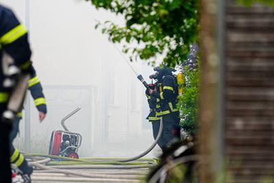 GER, Feuer/Brand in einer Fluechtlingsunterkunft in Hamburg-Volksdorf, 24.06.2025-stock-foto