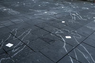 Free Assange Network Stages Flash-Mob in Naples to Honour Journalists Killed in Gaza-stock-foto