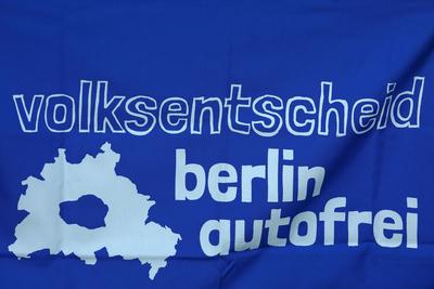 GLOBALER KLIMASTREIK AM 23. SEPTEMBER - GER, Germany, Deutschland, Berlin, 23.09.2022 - Berlin-Mitte: Mit einer weltweit-stock-foto
