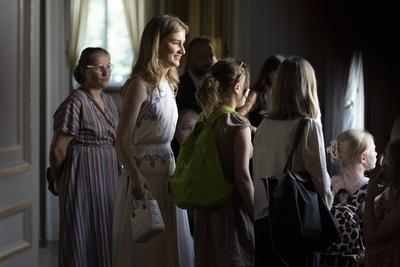 Princess Elisabeth of Belgium welcomes young patients at the Royal Palace-stock-foto