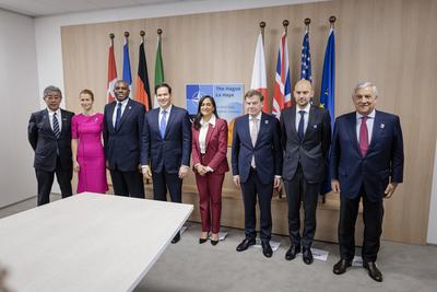 Gipfeltreffen der NATO-stock-photo