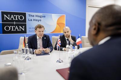 Gipfeltreffen der NATO-stock-photo