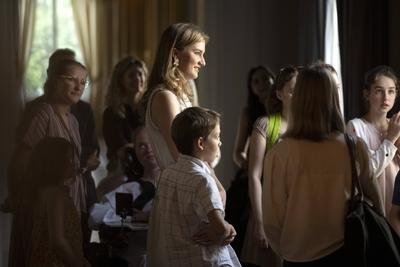 Princess Elisabeth of Belgium welcomes young patients at the Royal Palace-stock-foto
