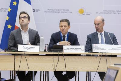 Debate as part of the 12th Paris Forum-stock-foto