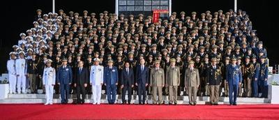 Tunisian President Kais Saied presides over the graduation ceremony of the 55th batch of the three military academies-stock-foto