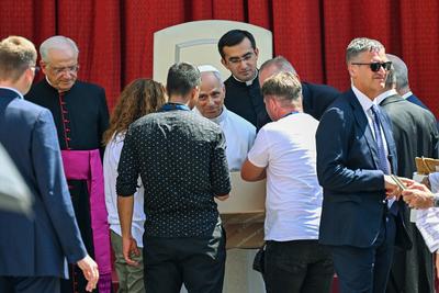 ITALY -   POPE LEO XIV  LEADS AN AUDIENCE ON THE INETRENATIONAL DAY AGAINST DRUG ABUSE AND ILLICIT TRAFFICKING IN SAN DAMASO COURTYARD IN  THE VATICAN   - 2025/6/26-stock-foto