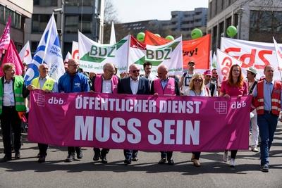 Deutschland Berlin 09 04 2018 Thomas Zeth Friedhelm Sch?fer Ulrich Silberbach und Volker Geyer-stock-foto