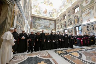 ITALY -   POPE LEO XIV  RECEIVES  PLENARY MEETING OF THE MEETING IT THE WORKS FOR AID TO THE ORIENTAL CHURCHES (RAOCO) IN PRIVATE AUDIENCE  AT  THE VATICAN   - 2025/6/26-stock-foto