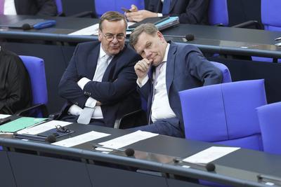 Deutscher Bundestag, 14. Plenarsitzung-stock-foto