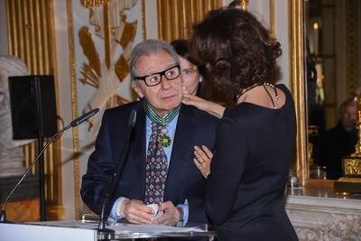 Lalo Schifrin wird in Paris geehrt 213326 Serge Arnal Starface 2016 11 10 Paris France Lalo Schifr-stock-photo