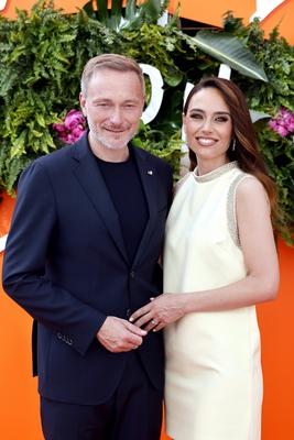 Christian Lindner und Franca Lehfeldt-stock-foto