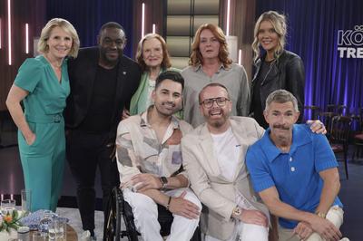 Susan Link, Nelson Müller, Brigitte Antonius, Tan Çağlar, Verena-Kristina Kirchberg-Bruckmann, Ross Antony, Laura Karasek, Micky Beisenherz-stock-foto