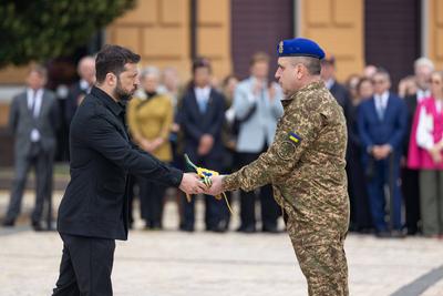 Ukrainian President, Volodymyr Zelenskyy, awards distinguished individuals the highest state awards-stock-photo