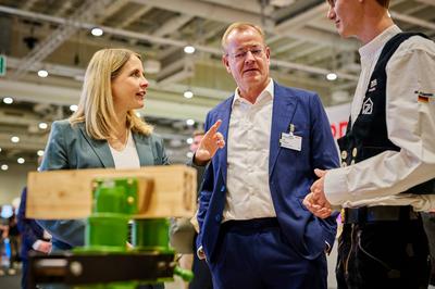 SPD-Bundesparteitag - Verena Hubertz-stock-foto