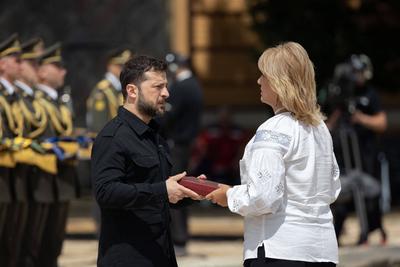 Ukrainian President, Volodymyr Zelenskyy, awards distinguished individuals the highest state awards-stock-photo