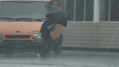 Wetterchaos in Mitteleuropa. Unwetter zogen ?ber weite Teile Deutschland und ?sterreich hinweg. In ?sterreich gab der Ka-stock-foto