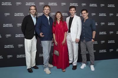 Cyrill Boss, Christoph Gr?ner, Lilja van der Zwaag, Jannis Niew?hner, Philipp Stennert-stock-photo