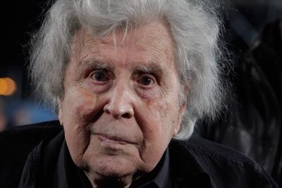 Mikis Theodorakis, 95. Geburtstag am 29. Juli Mikis Theodorakis ist ein griechischer Komponist, Schriftsteller und Polit-stock-foto