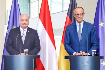 Bundeskanzler Merz empf?ngt den Oesterreichischen Bundeskanzler Stocker-stock-foto
