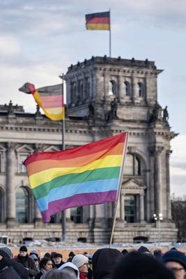 Das B?ndnis ZusammenGegenRechts ruft am Sonntag, 21. Januar 2024, um 16:00 Uhr vor dem Bundestag zu einer Demonstration-stock-photo