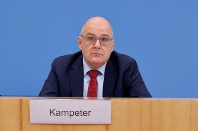 Steffen Kampeter, Hauptgesch?ftsf?hrer der Bundesvereinigung der Deutschen Arbeitgeberverb?nde (BDA), Deutschland, Berli-stock-foto