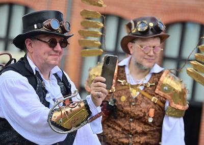 5. Steampunk-Fest im Industriemuseum Chemnitz!-stock-foto