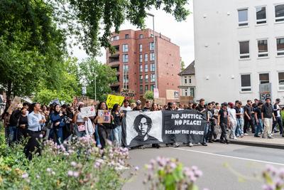 Gerechtigkeit fuer Lorenz, Demonstration in Oldenburg, Buendnis Gerechtigkeit fuer Lorenz, 20.06.2025-stock-foto