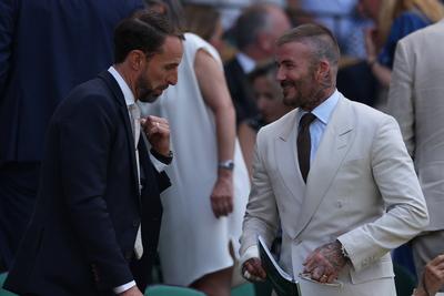 SIR GARETH SOUTHGATE I SIR DAVID BECKHAM W TRAKCIE PIERWSZEJ RUNDY NA WIMBLEDON 2025-stock-foto