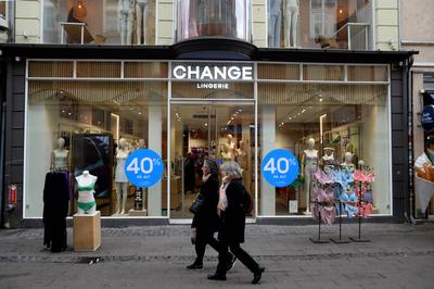 Copenhagen /Denmark/04 April 2023/ 40% disount sale at change lingerie store in danish capital Copenhagen. (Photo.Franci-stock-foto