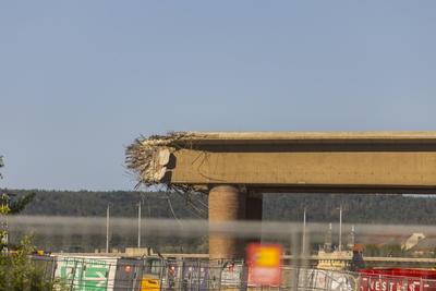 Abbruch der Carolabr?cke in Dresden-stock-foto