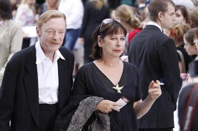 77/ Otto Sander & Monika Hansen, bei der Inglourious Basterds FilmPremiere im Berliner Theater am Potsdamer Platz, rauch-stock-foto