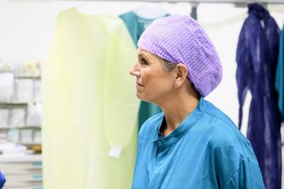 Queen Máxima pays working visit to Radboud University Medical Center, Nijmegen, The Netherlands-stock-foto
