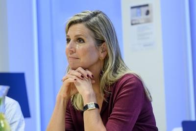 Queen Máxima pays working visit to Radboud University Medical Center, Nijmegen, The Netherlands-stock-foto