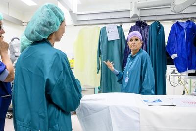 Queen Máxima pays working visit to Radboud University Medical Center, Nijmegen, The Netherlands-stock-foto