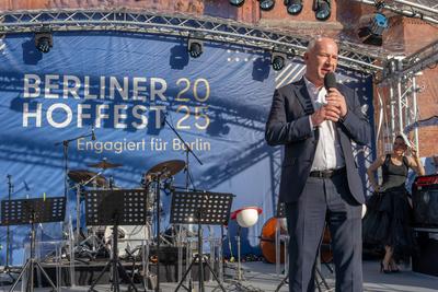 Sommerfest, Berliner Hoffest, Kai Wegner-stock-foto