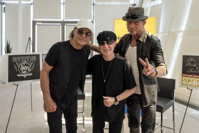 Eigene Briefmarken f?r die deutsche Rock-Formation Scorpions.-stock-foto