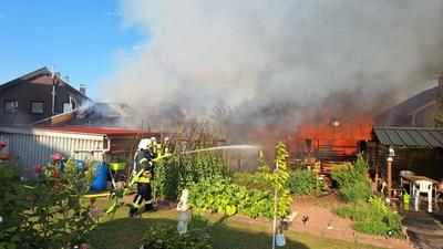 Gro?brand in Niedersalbach-stock-foto