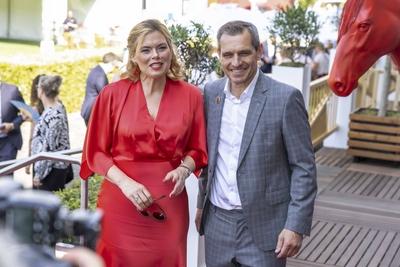 Julia Kloeckner Bundestagspraesidentin mit Michael Mronz Gesch?ftsfuehrer Aachener Reitturnier GmbH & Mitglied des IOC Komitee zu Gast auf der CHIO Aachen Media Night zur eroeffnung des CHIO Aachen Pferdesport Turnier am 01.Juli 2025 in Aachen n Aachen, NRW Deutschland *** Julia Kloeckner President of the Bundestag with Michael Mronz Managing Director Aachener Reitturnier GmbH Member of the IOC Committee as guests at the CHIO Aachen Media Night for the opening of the CHIO Aachen Equestrian Show on July 01, 2025 in Aachen n Aachen, NRW Germany-stock-foto