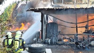 Gro?brand in Niedersalbach-stock-foto