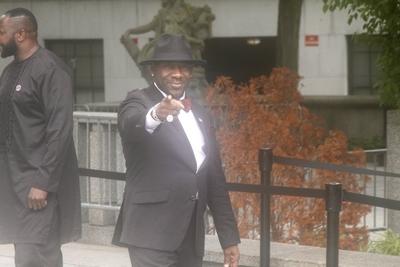Sean ?diddy? combs found not guilty of racketeering conspiracy.-stock-foto