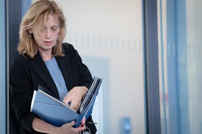 Pressekonferenz, Karin Prien-stock-foto