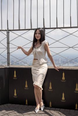 Bibi visits empire state building to celebrate first world tour-stock-foto