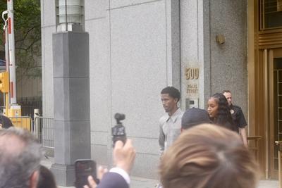 Sean ?diddy? combs foi considerado inocente de conspiracao para extorsao.-stock-foto