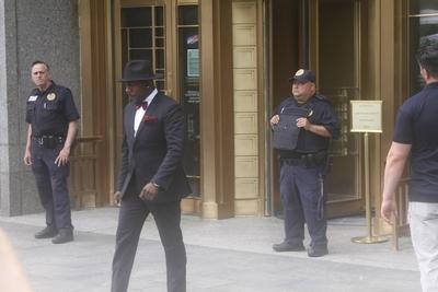 Sean ?diddy? combs foi considerado inocente de conspiracao para extorsao.-stock-foto