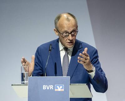 Bankwirtschaftliche Tagung - BK Friedrich Merz-stock-foto