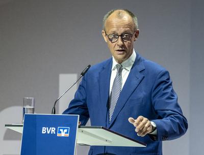 Bankwirtschaftliche Tagung - BK Friedrich Merz-stock-foto