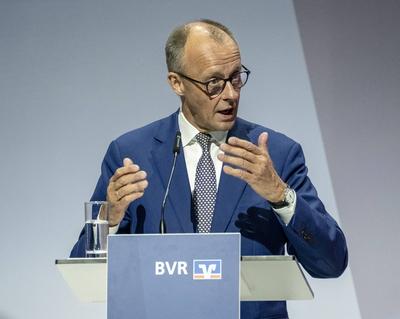 Bankwirtschaftliche Tagung - BK Friedrich Merz-stock-foto