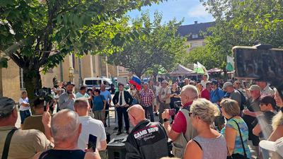 Protest gegen Sellner-stock-foto